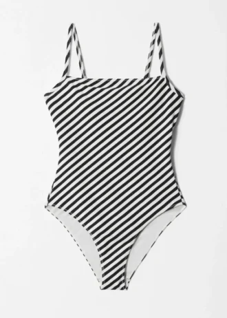 Bañador de cuello recto