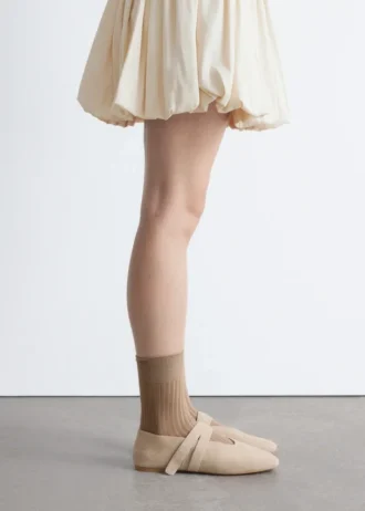 Bailarinas de ante con tiras cruzadas