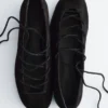 Bailarinas de cuero con cordones