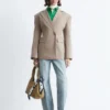 Blazer de lana entallado