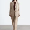 Blazer de lino entallado