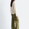Blusa con cuello mao