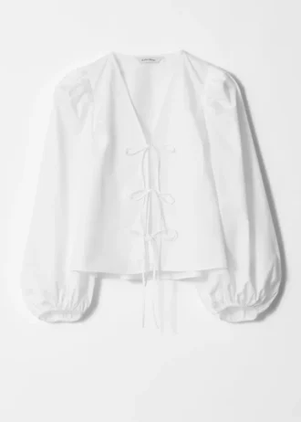 Blusa con lazo delantero