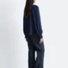 Blusa con mangas abullonadas