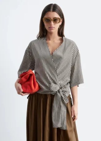 Blusa cruzada