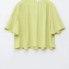 Blusa de crepé fruncida