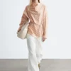 Blusa de cuello vuelto a rayas
