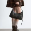 Bolso de hombro de piel
