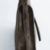 Bolso de hombro de piel