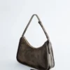 Bolso de hombro de piel