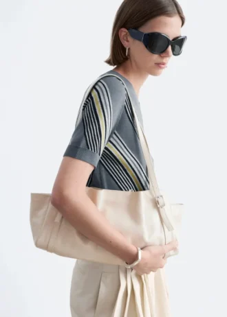 Bolso de hombro de piel de perfil bajo