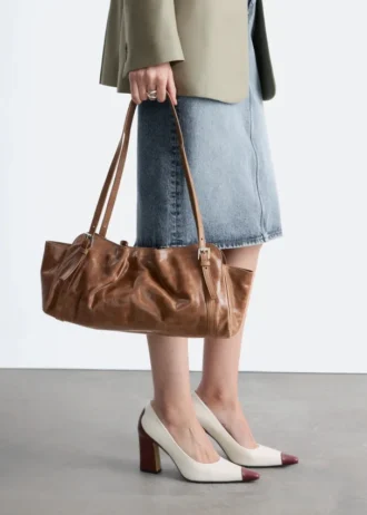 Bolso de hombro de piel de perfil bajo