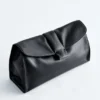 Bolso de mano de piel suave