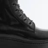 Botas de cuero con cordones