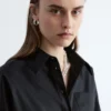Camisa corta con cordón