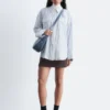 Camisas a rayas con bolsillos de parche