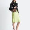 Camisas de punto elástico con punto calado Camisas de punto elástico con punto calado