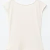 Camiseta ajustada con espalda abierta