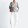 Camiseta con cuello en V fruncido