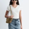 Camiseta de algodón con cuello en V