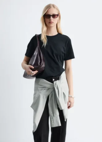 Camiseta de algodón con cuello redondo