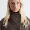 Chaqueta asimétrica de lana