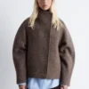Chaqueta asimétrica de lana