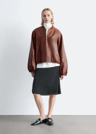 Chaqueta bomber de cuero