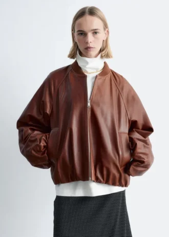 Chaqueta bomber de cuero