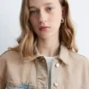 Chaqueta corta de denim sobreteñido