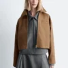 Chaqueta corta de sarga