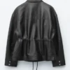 Chaqueta de cuero con cordón en la cintura
