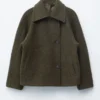 Chaqueta de lana oversize
