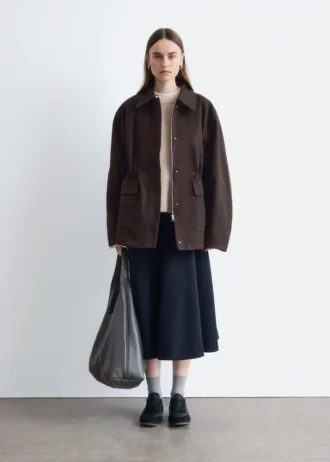 Chaqueta utilitaria oversize con cordón