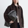 Chaqueta utilitaria oversize con cordón