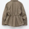 Chaqueta utilitaria oversize con cordón