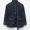 Chaqueta vaquera con cinturón
