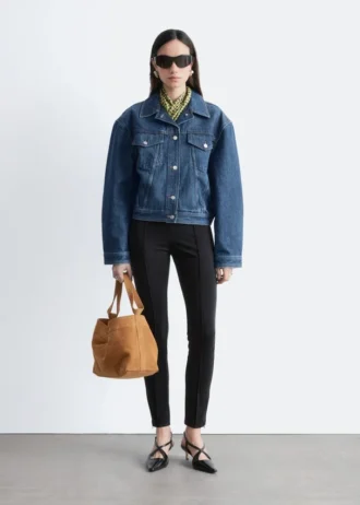Chaqueta vaquera corta