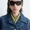 Chaqueta vaquera corta
