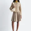 Chaqueta vaquera entallada con cremallera
