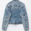 Chaqueta vaquera entallada con cremallera