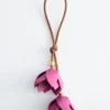 Colgante para bolso con forma de flor