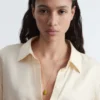 Collar con colgante largo