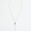 Collar con colgante largo