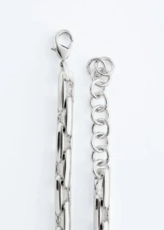 Collar de cadena con clips