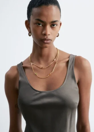 Collar de doble cadena con piedras