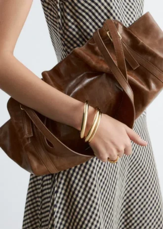 Conjunto de brazaletes tubulares