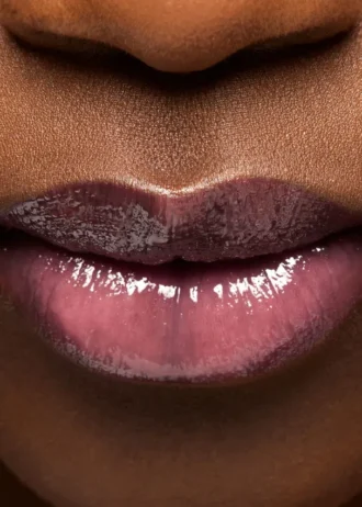 Currant Charm Brillo de labios Currant Charm