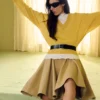 Falda acampanada por la rodilla