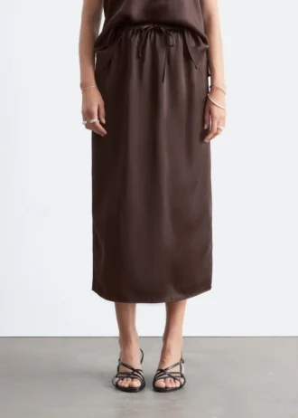 Falda midi con cordón